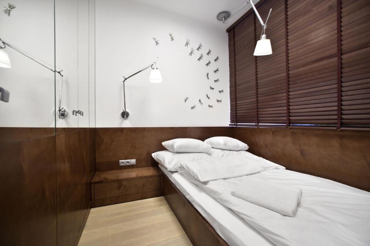 Triton Park Accommodation By P&O Serviced Apartments Warsaw Ngoại thất bức ảnh